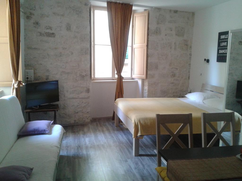 Apartments Mila Split Rum bild