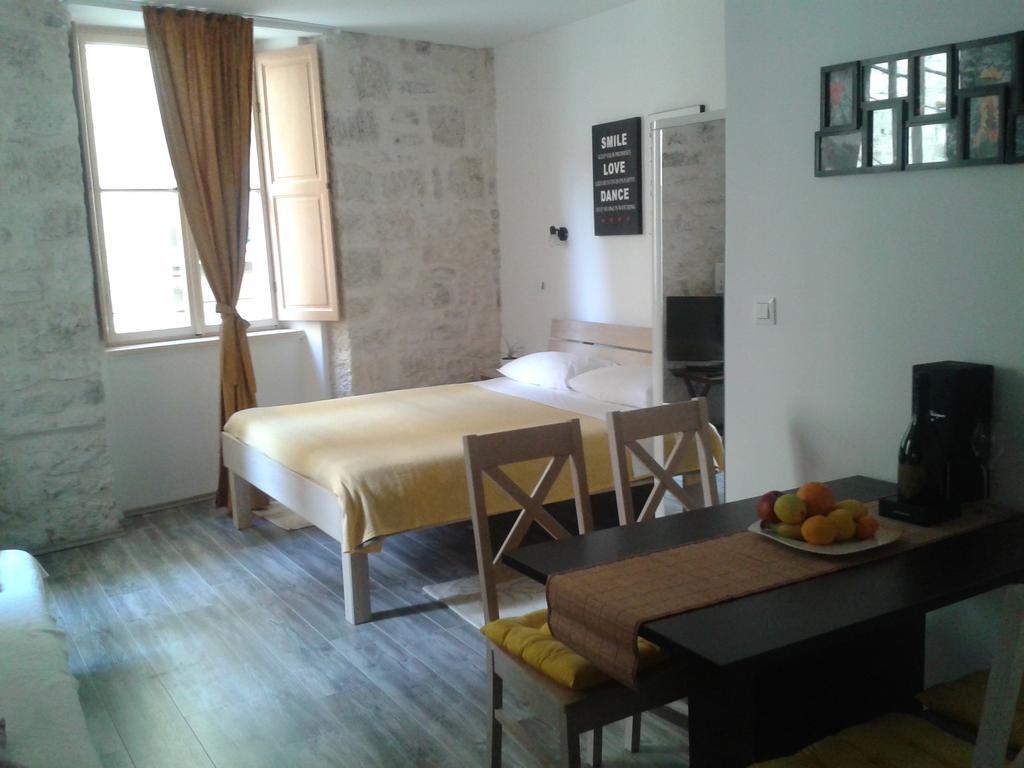 Apartments Mila Split Rum bild